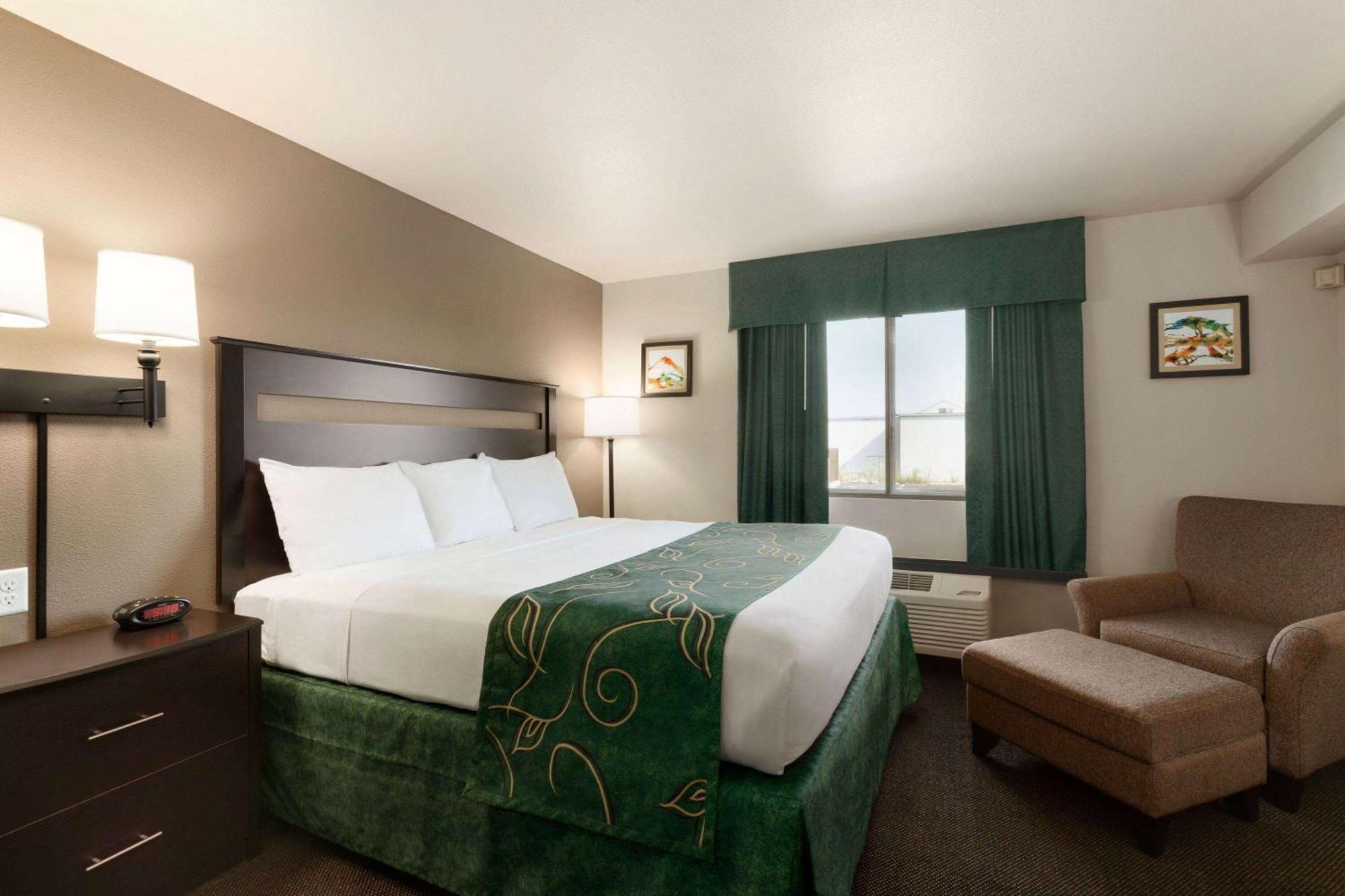 Travelodge By Wyndham Hermiston Bagian luar foto